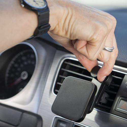 7c3c8ad92a68fdd2f9196d96a91738e4