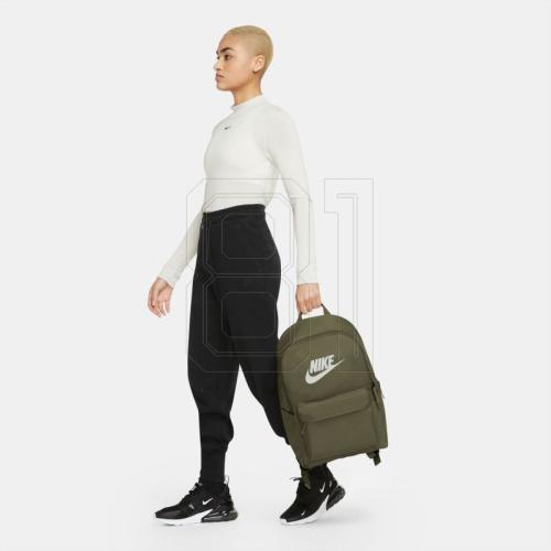 6c314895f3ca003b04338c7a61ea7bee