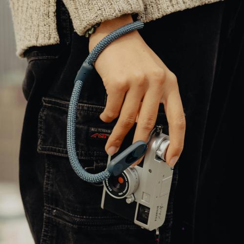 f03427509ce40754f86003ba6a9cc5e7