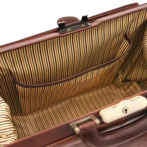 15b6aa0fa99233e07103ca925fd86212