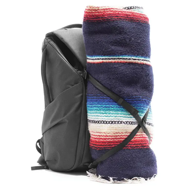 Plecak PEAK DESIGN Everyday Backpack 20L v2 - Czarny - EDLv2 16