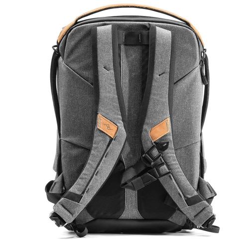 Plecak PEAK DESIGN Everyday Backpack 20L v2 - Grafitowy - EDLv2 3