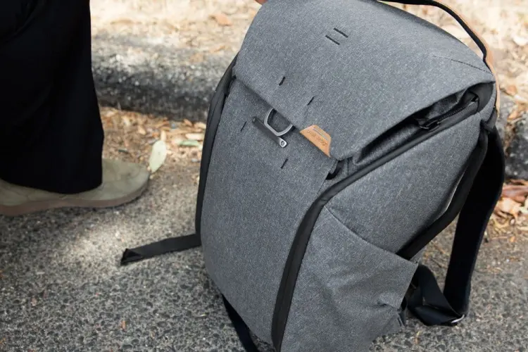 Plecak PEAK DESIGN Everyday Backpack 20L v2 - Grafitowy - EDLv2 11