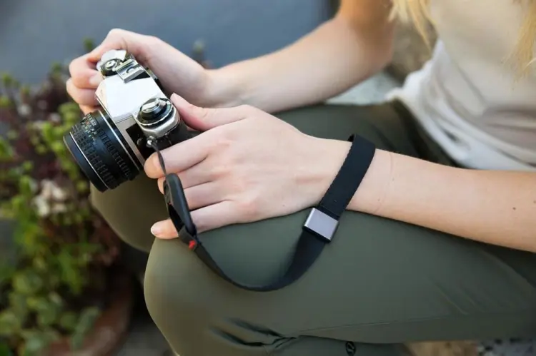 Pasek Na Nadgarstek Peak Design Cuff Black Czarny v3 4
