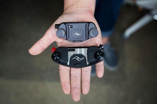 uchwyt-peak-design-capture-v3-z-plytka-vs-v2