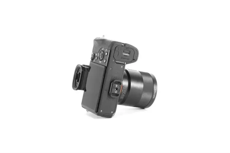 peak-design-slide-black-aparat
